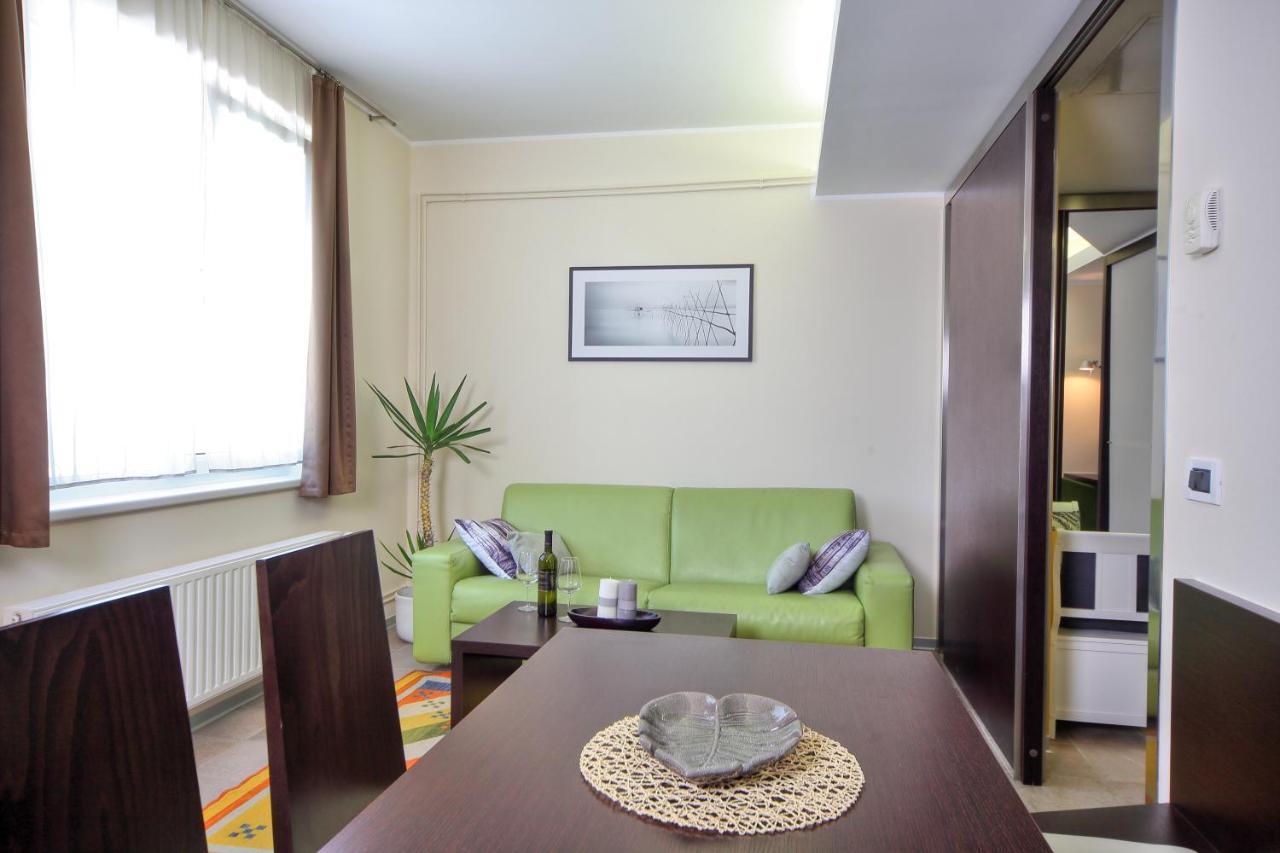 Apartma Anka *** Kranjska Gora Bagian luar foto